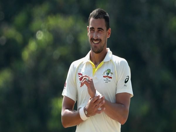 Mitchell Starc sent for scans after finger injury during match against South Africa