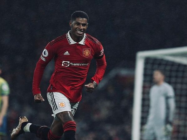 Premier League: Rashford shines as Manchester United blank Nottingham Forest 3-0