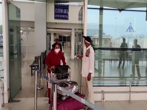 Air Suvidha forms, RT-PCR tests 72 hrs prior to departure likely to be mandatory for international fliers next week: Sources