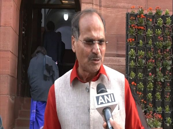 PM should not inaugurate Vande Bharat train: Congress leader Adhir ...