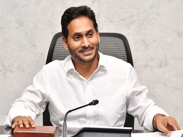 EC asks Jagan Reddy's YSRCP to clear air on permanent post of president |  Latest News India - Hindustan Times