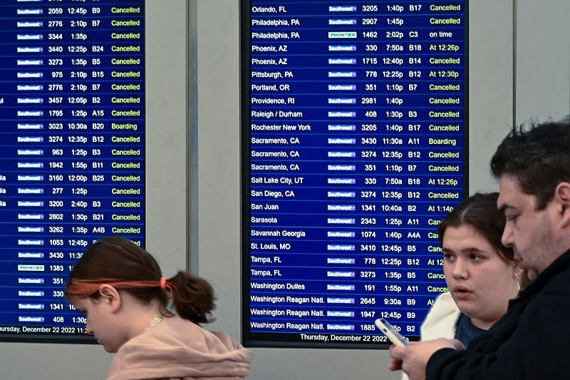 Arctic 'bomb Cyclone' Threatens Holiday Travel For Millions Of ...