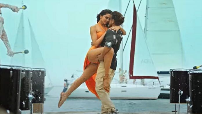 Deepika Padukone and Shah Rukh Khan in Pathaan | YouTube screenshot