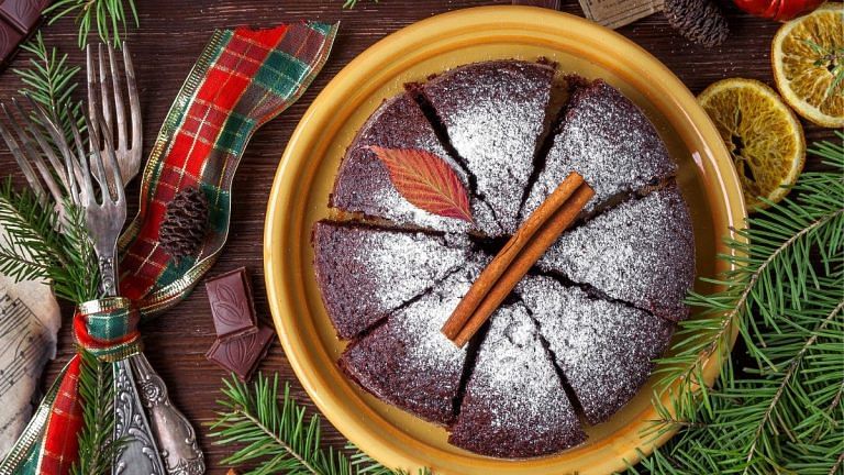 Bake the best of India’s Christmas delicacies—Konkan kuswar to Allahabadi cake & rose cookies