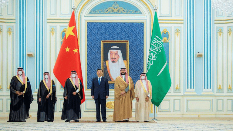 At Gulf summit in Riyadh, Chinese President Xi Jingping calls for oil trade in yuan