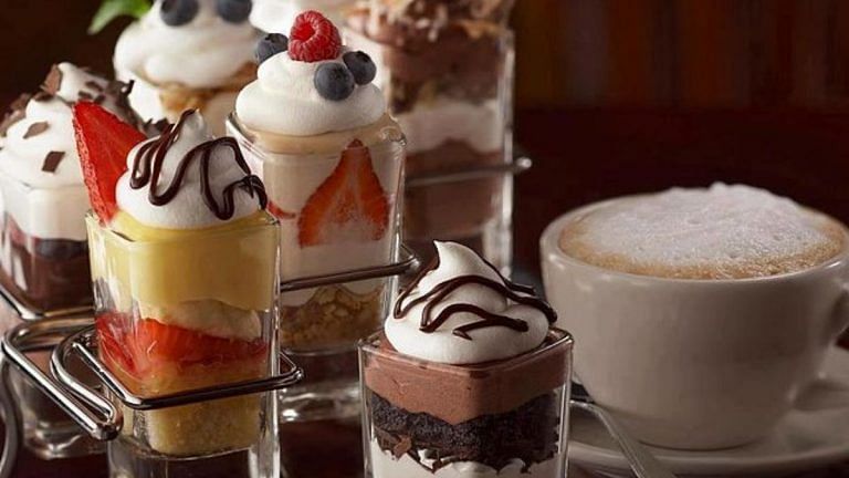 Do you have a sweet tooth? This is what sugar does to your skin