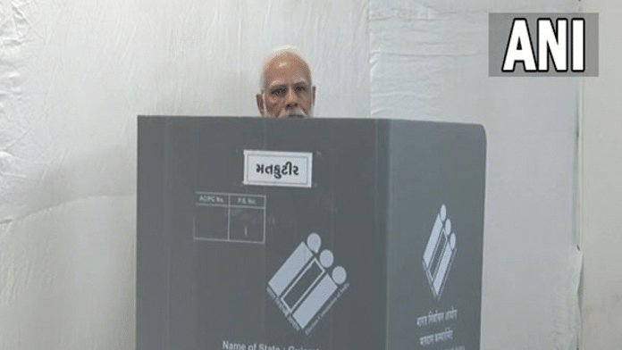 PM Modi casts his vote | Image via ANI
