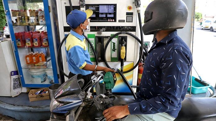 Representational image of a petrol pump staff in New Delhi | ANI