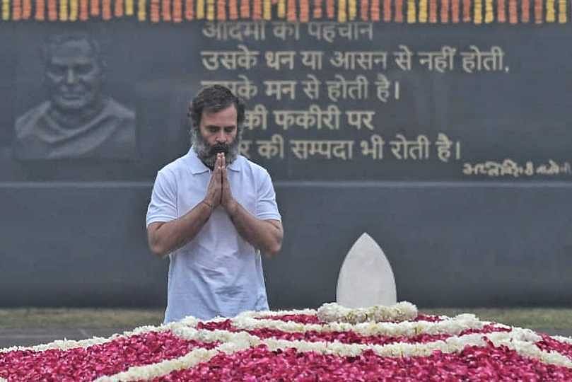 Rahul pays tribute at Vajpayee memorial, 1st from Gandhi family to do so since ex PM's 2018 death