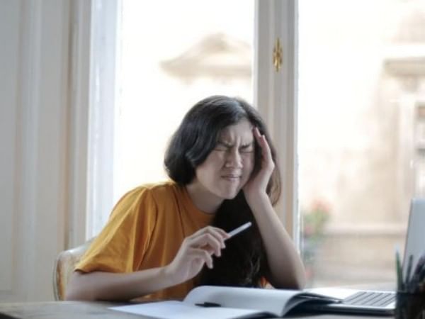 Research explains why women get more migraines