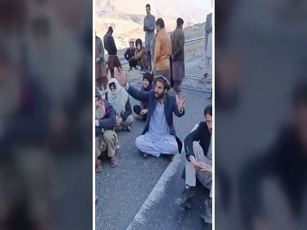 Protests intensify in PoK's Gilgit-Baltistan over land grabbing, heavy taxes