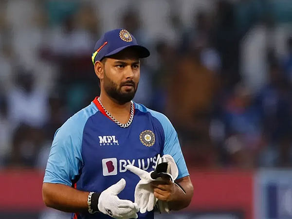 Rishabh Pant air-lifted to Mumbai hospital from Dehradun