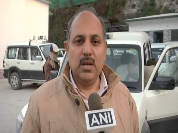 Expert team conducts survey of ladslide affected areas of Joshimath, NDRF teams on standby Expert team conducts survey of ladslide affected areas of Joshimath, NDRF teams on standby