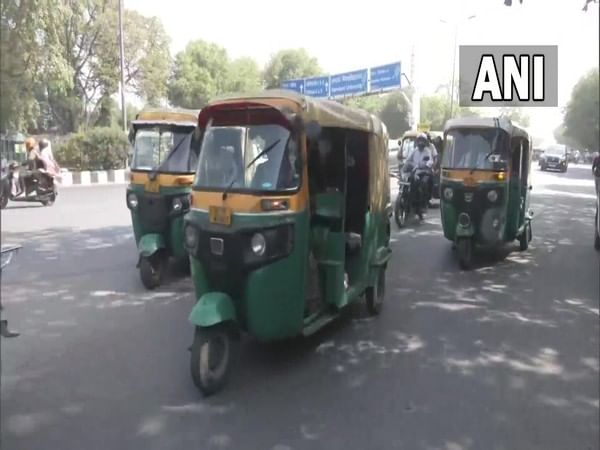 Delhi government raises auto, taxi fares; Rs 11 per km for autos, Rs 20 for AC taxis beyond initial charges
