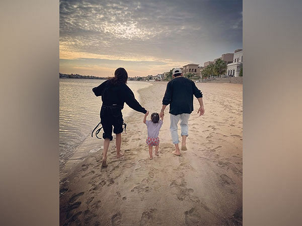Virat Kohli, Anushka Sharma drop unseen pictures as their daughter Vamika turns 2