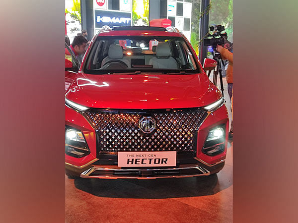 Auto Expo: MG Motor unveils next-gen Hector SUV in 5 variants, starting at Rs 14.72 L 