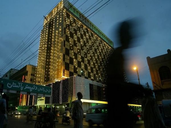 Pak needs to change macro-level policy to attract multinational companies