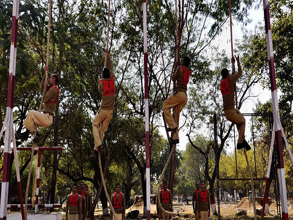 MP: DG Infantry reviews training of Agniveer at Grenadiers Regimental Centre in Jabalpur