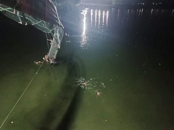 Morbi bridge collapse: Oreva Group MD Jaysukh Patel surrenders before court