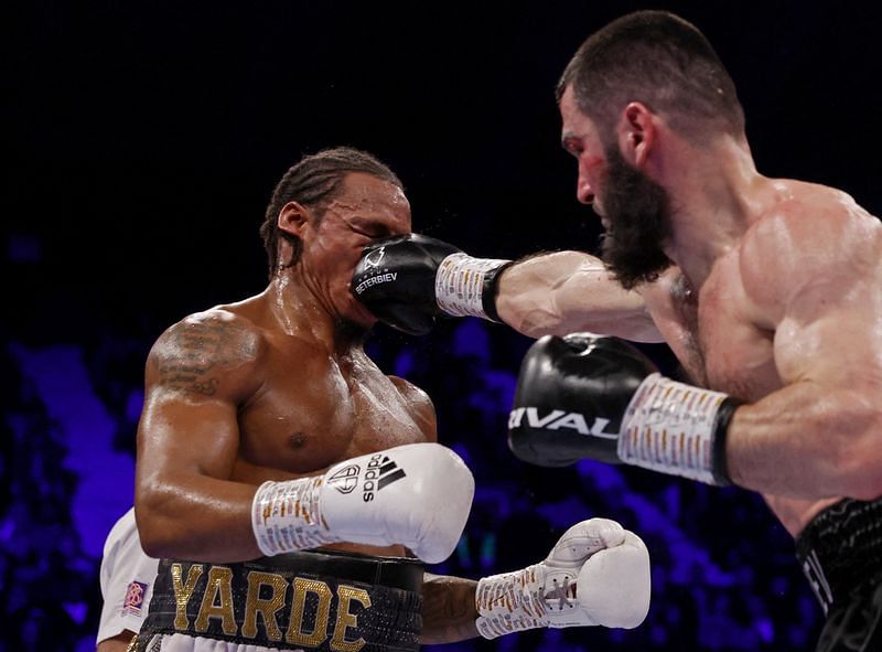 Boxing-Beterbiev Stops Yarde In Eight To Retain Light-heavyweight ...