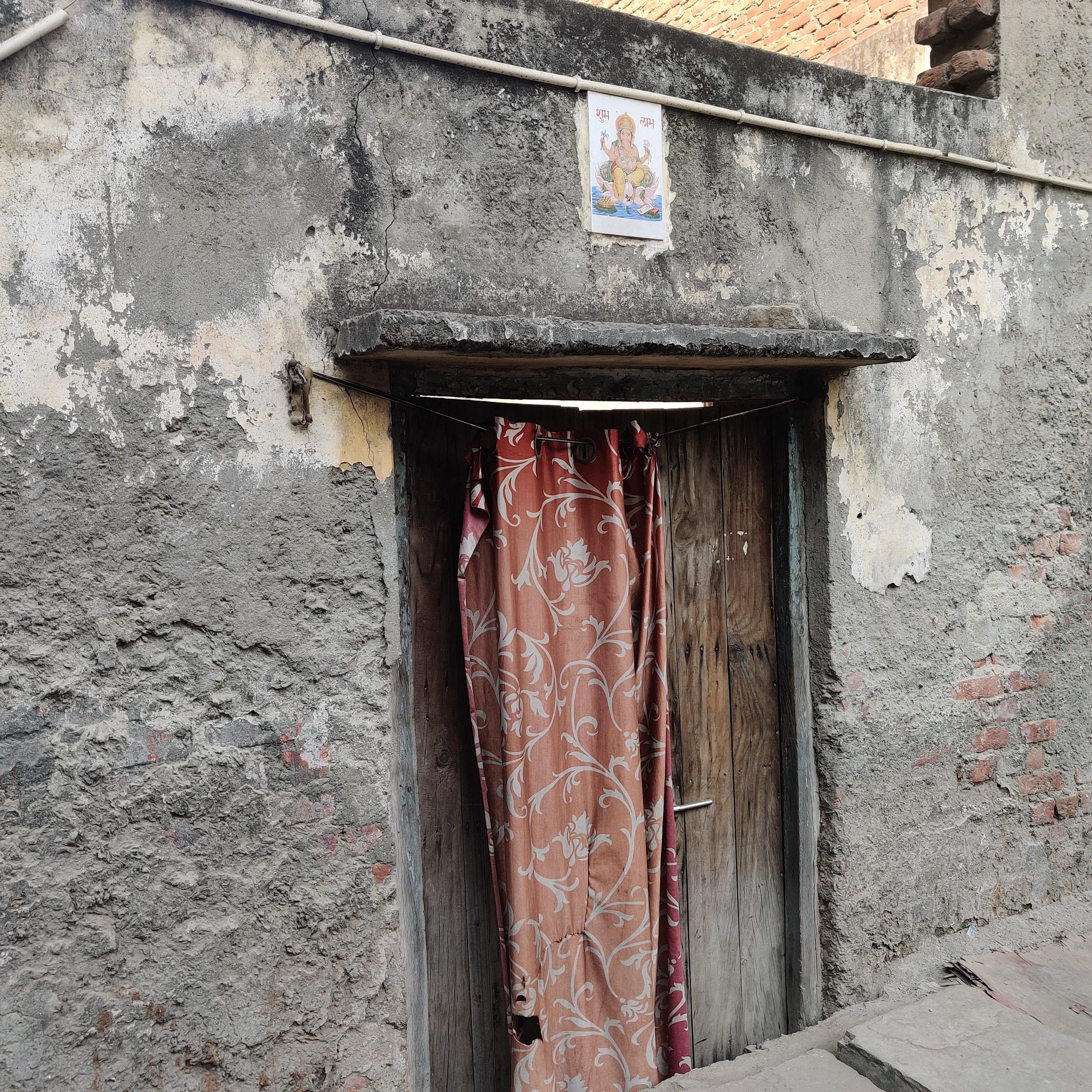 Entrance to tenement where Naushad and Jagjit were living | Bismee Taskin | ThePrint