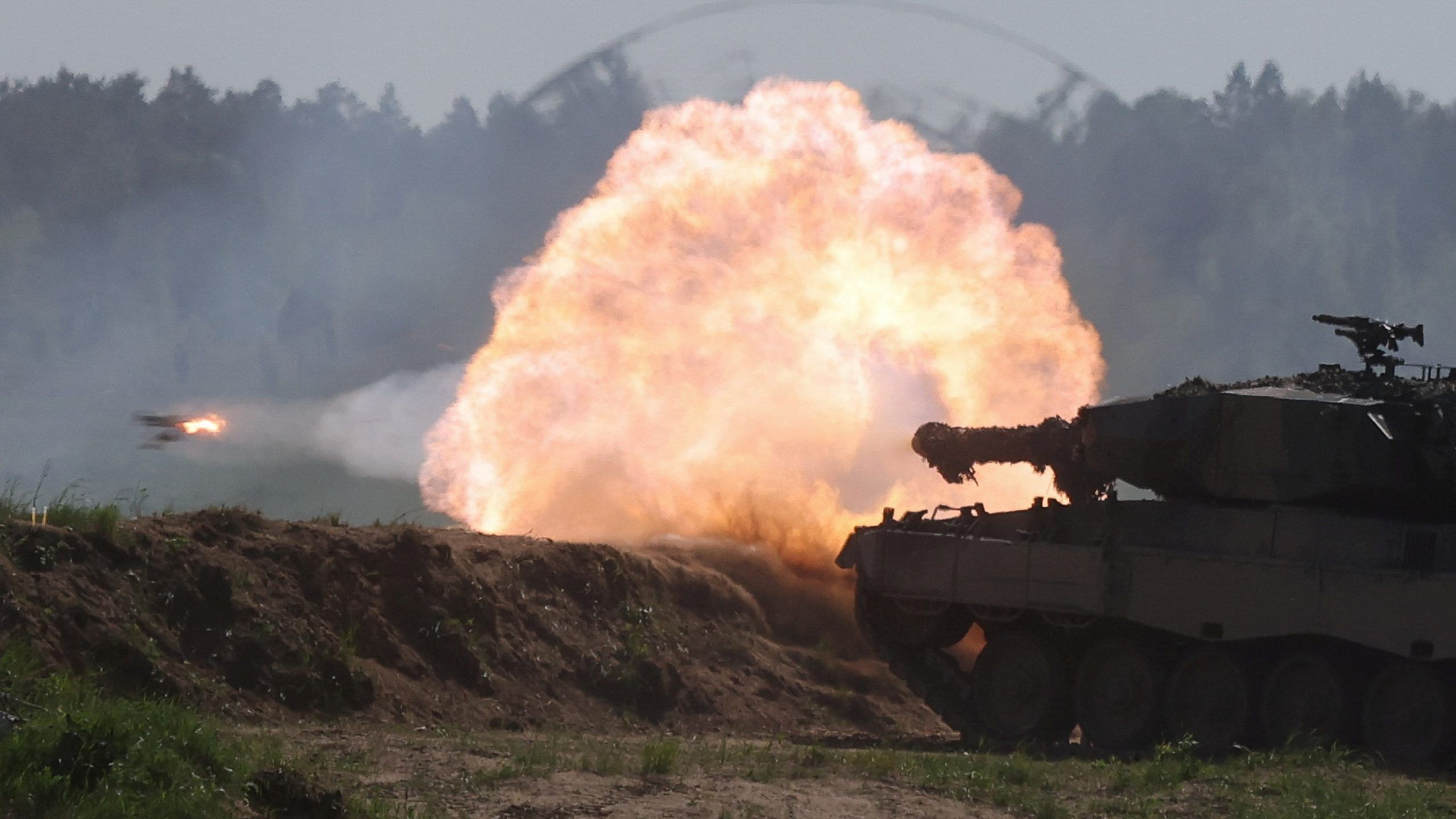 Niemcy nie zapobiegną wysłaniu 2 czołgów Panther na Ukrainę, mówi minister spraw zagranicznych