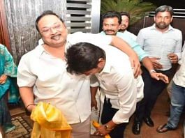 Tamil Nadu minister Udhayanidhi Stalin visits uncle M.K. Alagiri at his Madurai residence Tuesday | Twitter: @MkAlagiri_offl