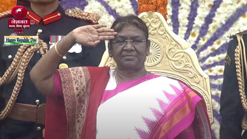 President Droupadi Murmu Unfurls Tricolour On Republic Day Gets   Murmu 