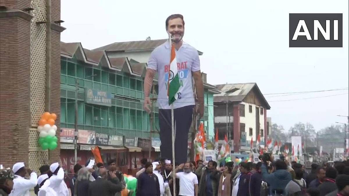 Rahul Gandhi Hoists Tricolour At Srinagar’s Lal Chowk, Marks End Of ...