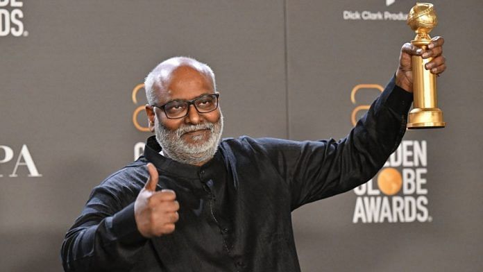 Veteran music director MM Keeravaani accepts his Golden Globe for the track “Naatu Naatu” | Twitter/@RRRMovie