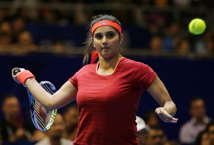 Indian Aces' Sania Mirza in action Action Images via Reuters / Jeremy Lee