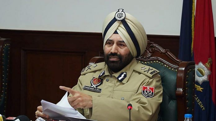 Punjab Inspector General of Police (IG) Sukhchain Singh Gill addresses a press conference over the crime rate in the state, in Chandigarh on 26 December, 2022 | ANI