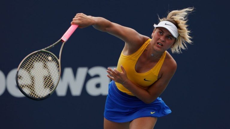 Ukranian tennis player Marta Kostyuk will snub handshakes with Russian, Belarusian players