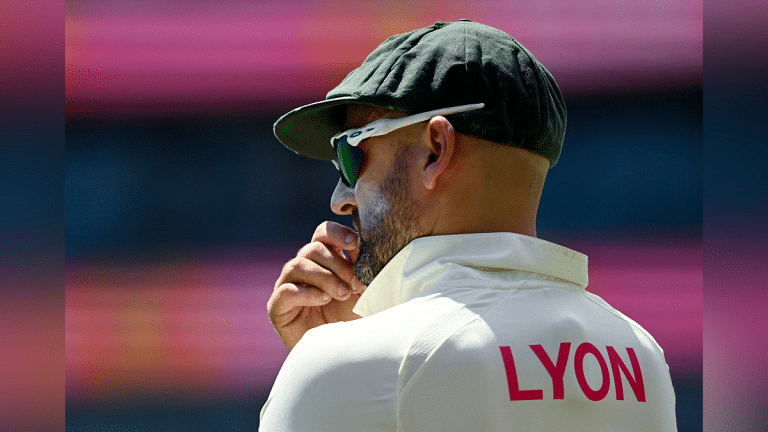 Australia take four spinners, six quicks to India for test series