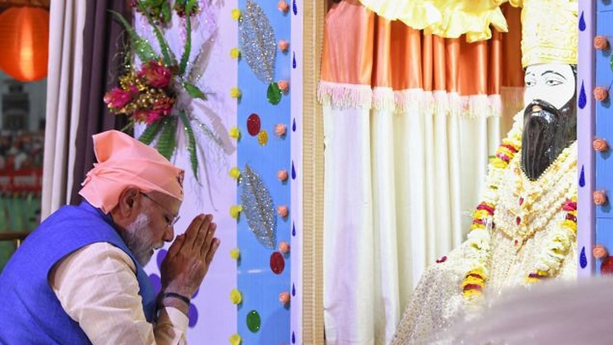 ravidas 2022 File photo of Prime Minister Narendra Modi praying to Sant Ravidas in February 2022 | Photo: Narendramodi.in