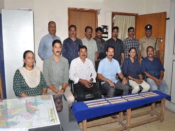 Andhra Pradesh: 2 drug peddlers arrested in Visakhapatnam, contraband seized