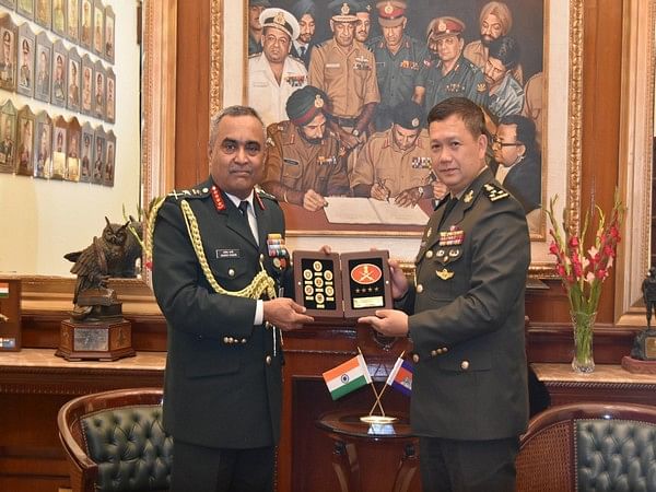 Army Chief Manoj Pande meets Cambodian military commander, discuss defence ties 