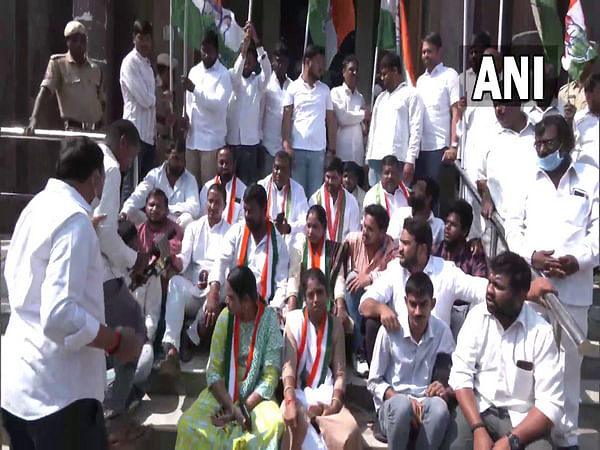 Hindenburg-Adani row: Congress launches nationwide protests