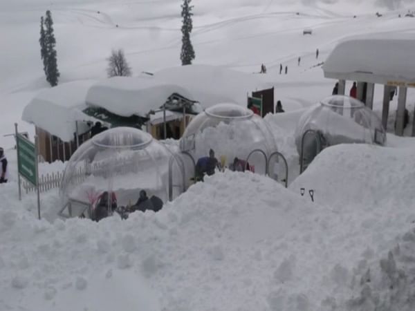 J-K: Tourists flock to 'Glass Igloo' in middle of snow in Gulmarg