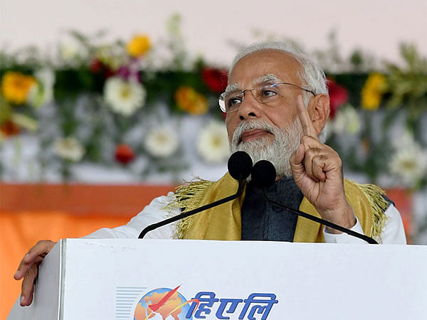 No scope of complacency, take Budget to masses: PM Modi tells BJP MPs