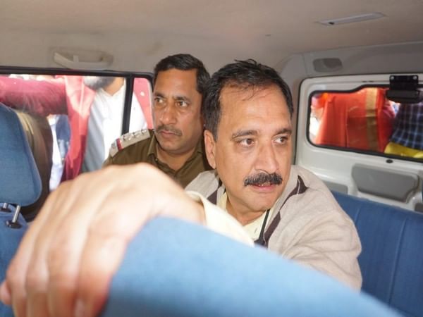 Delhi BJP working president detained during protest against Kejriwal's Feedback Unit, released later 