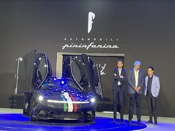 World's fastest accelerating E-Car unveiled at Hyderabad E-Motor Show