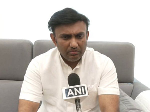 Karnataka BJP leader challenges JD-S to field Muslim CM candidate