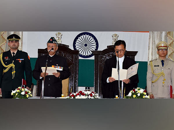 Lt General Kaiwalya Trivikram Parnaik sworn - in as Arunachal Pradesh Governor