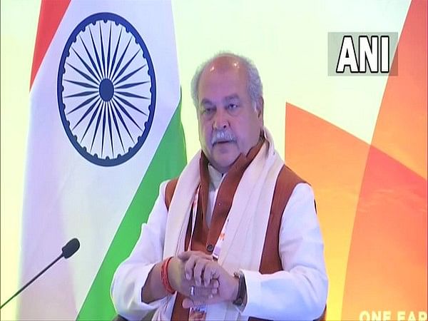 Il y aura un moment où les gens auront de l'argent mais pas de produits à acheter: le ministre de l'Union Narendra Singh Tomar Il y aura un moment où les gens auront de l'argent mais pas de produits à acheter: le ministre de l'Union Narendra Singh Tomar
