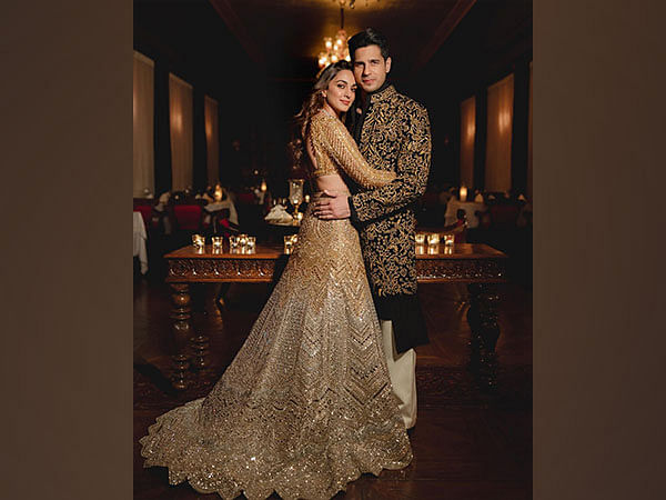 Sidharth Malhotra and Kiara Advani sparkle in a new set of pre-wedding pictures