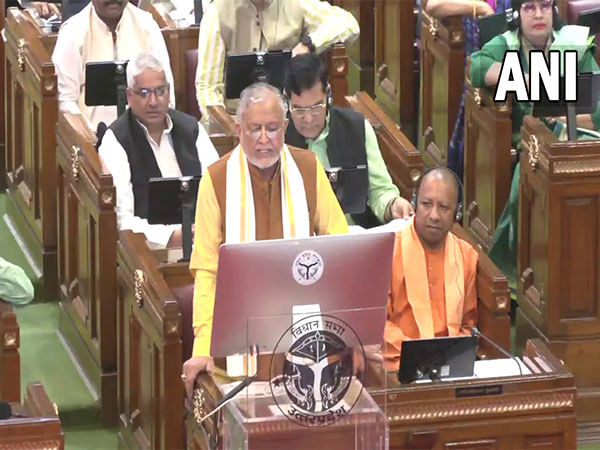 UP proposes to provide tablets, smartphones to students; allocates Rs 3,600 cr in Budget 