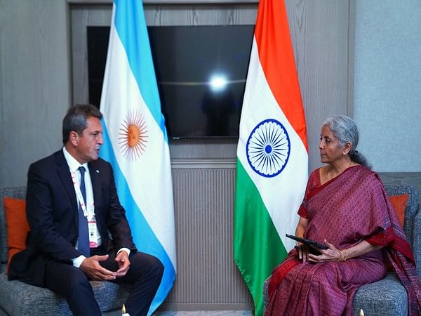 Argentina seeks India's cooperation on currency swap issues, developing software for digital payments