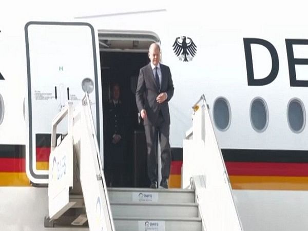 German Chancellor Olaf Scholz arrives in India for two-day visit ...