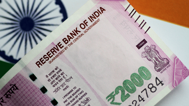 HDFC raises $3 billion in largest-ever local bond issue, say merchant bankers